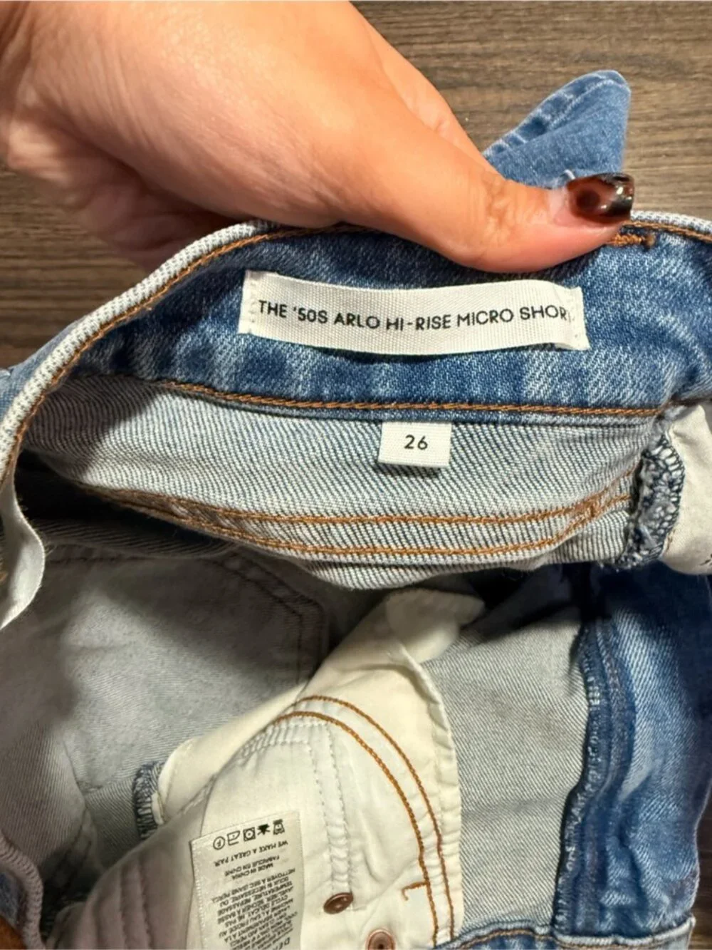 Aritzia Denim Forum The '50s Arlo Hi-Rise Denim Short size 26